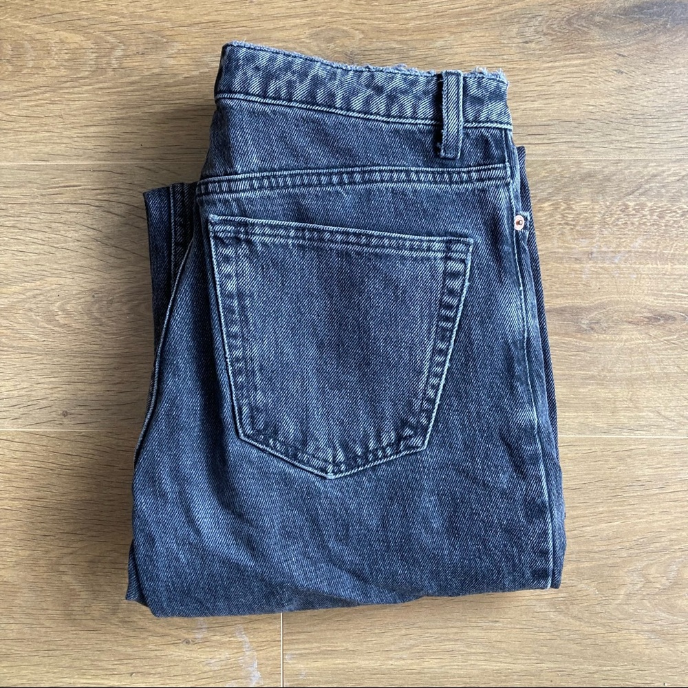Topshop Washed Black Mom Jeans - Picture 3 of 3